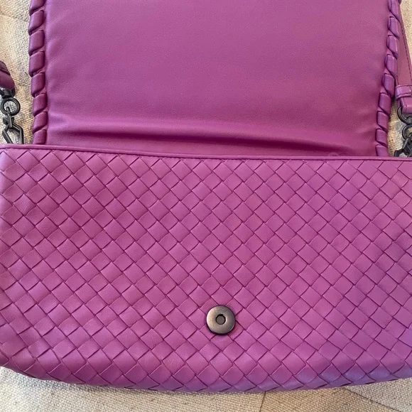 Bottega Veneta purple woven leather crossbody bag - brand new - Picture 4 of 15